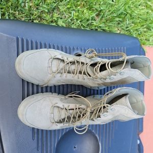 OAKLEY TACTACLE BOOTS SAGE GREEN (USED)